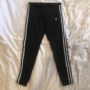 🖤 Black Adidas Leggings 🖤